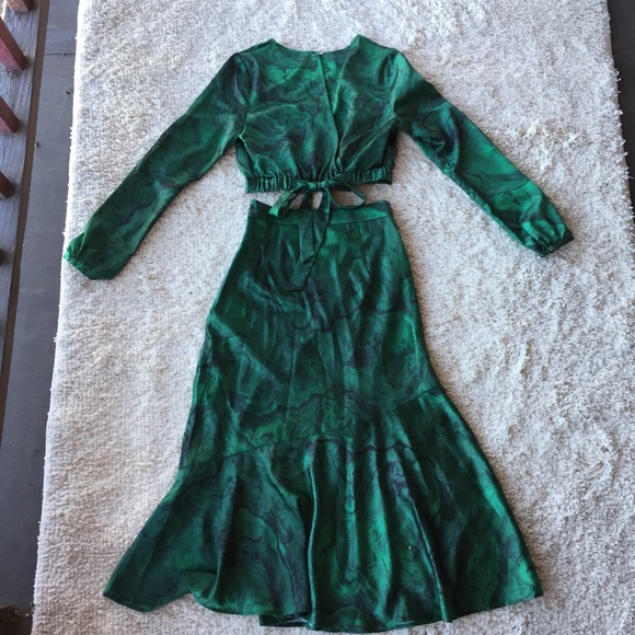 Hutch Hattie Top And Corrine Skirt - Picture 2 of 8